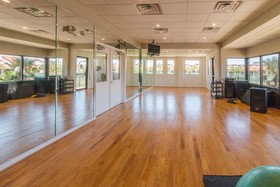 Edgewater Beach & Golf Resort by Book That Condo