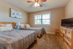 Edgewater Beach & Golf Resort by Book That Condo