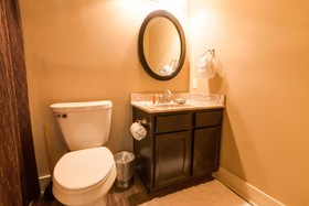 Edgewater Beach & Golf Resort by Book That Condo