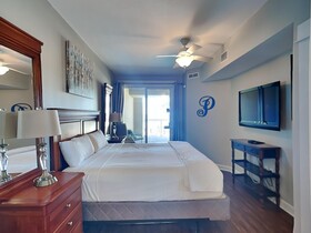 Grand Panama Beach Resort by Southern Vacation Rentals