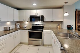 Grand Panama Beach Resort by Southern Vacation Rentals