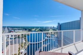 Laketown Wharf