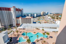 Laketown Wharf