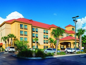 La Quinta Inn & Suites by Wyndham PCB Pier Park area