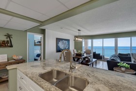 Long Beach Resort by iTrip