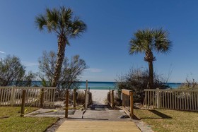 Long Beach Resort by iTrip