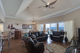 Long Beach Resort by iTrip
