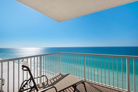 Majestic Beach Towers by iTrip