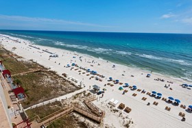 Majestic Beach Towers by iTrip