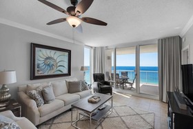 Majestic Beach Towers by iTrip