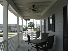 Mills Seaview Cottage by Forehand Rentals