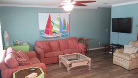 Pineapple Villas on Laguna Beach