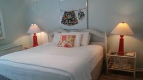 Pineapple Villas on Laguna Beach