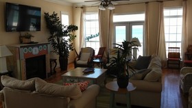 Pineapple Villas on Laguna Beach