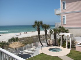 Pineapple Villas on Laguna Beach