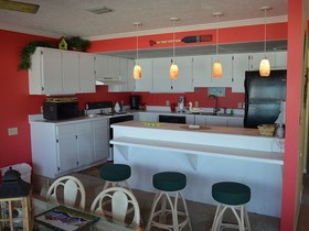 Pineapple Villas on Laguna Beach