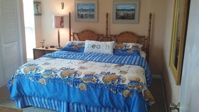 Pineapple Villas on Laguna Beach