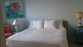 Pineapple Villas on Laguna Beach