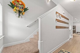 Pogos Paradise Townhome