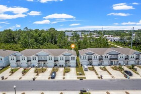 Pogos Paradise Townhome