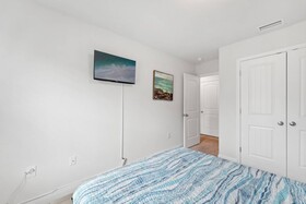 Pogos Paradise Townhome