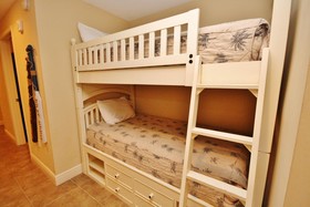 Sterling Breeze by Vacasa