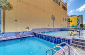 Sterling Reef by Forehand Rentals