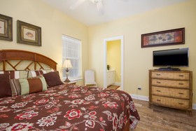 SummerTowne by RedAwning