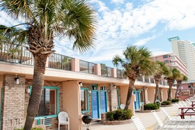 The Driftwood Lodge