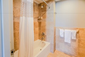 Hampton Inn Pensacola Beach