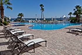 Portofino Island Resort & Spa