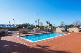Candlewood Suites Pensacola - University Area