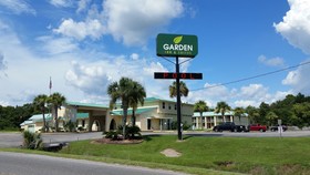 Garden Inn & Suites