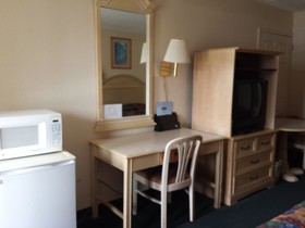 Garden Inn & Suites