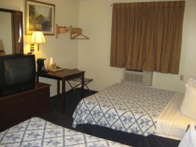 Heaven Hotel Lodge of Pensacola