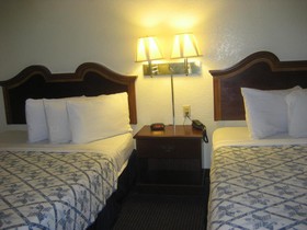 Heaven Hotel Lodge of Pensacola