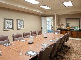 Pensacola Suites Hotel