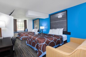 Super 8 by Wyndham Pensacola