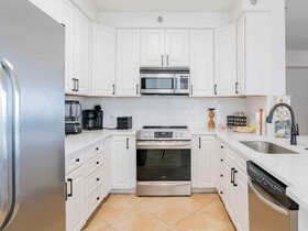 Beach Colony West by Southern Vacation Rentals