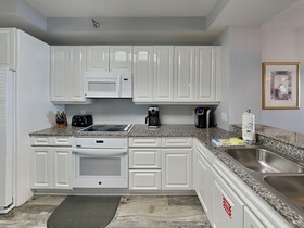 Beach Colony West by Southern Vacation Rentals