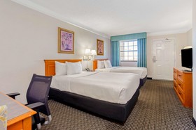 La Quinta Inn by Wyndham Tampa Bay Pinellas Park Clearwater