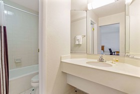La Quinta Inn by Wyndham Tampa Bay Pinellas Park Clearwater
