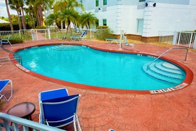 Holiday Inn Express & Suites Port Charlotte