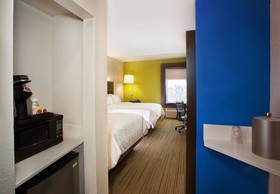 Holiday Inn Express & Suites Port Charlotte