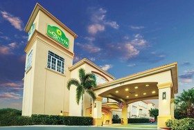 Comfort Inn & Suites Port Charlotte-Punta Gorda
