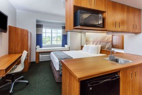Microtel Inn & Suites by Wyndham Port Charlotte