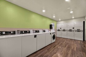 WoodSpring Suites Port Orange - Daytona Beach