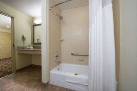 Holiday Inn Express Hotel & Suites Port St. Lucie