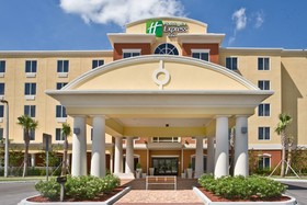 Holiday Inn Express Hotel & Suites Port St. Lucie