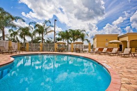 Holiday Inn Express Hotel & Suites Port St. Lucie